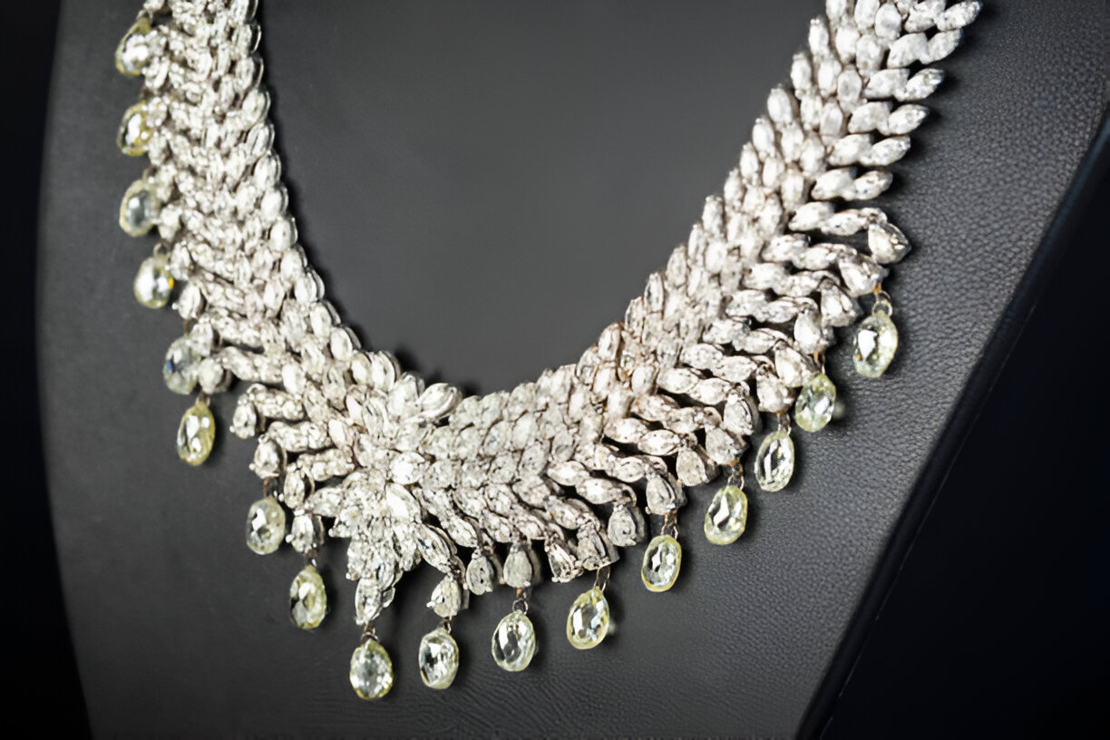 Anvar Luxury Gold & Diamonds|Diamonds